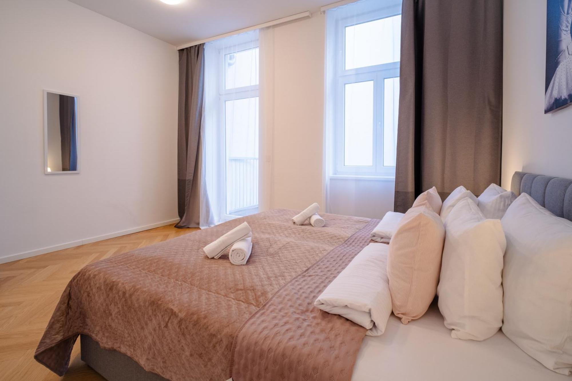 Home Sweet Home - Vienna Central Kültér fotó
